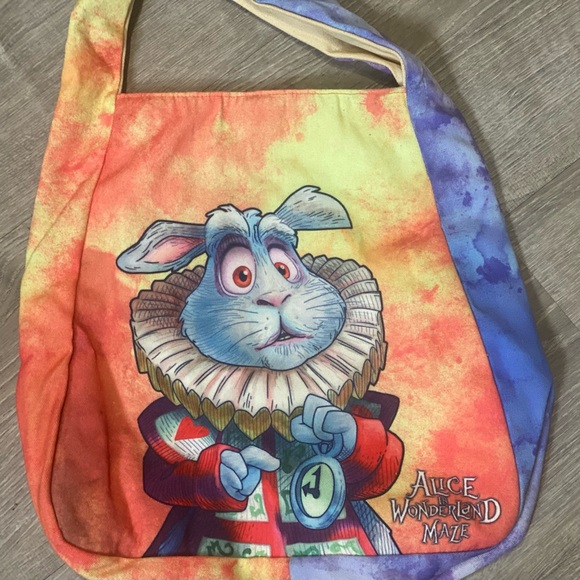 164-You Are Magical 🐰 Disney Park Alice in Wonderland - Picture 8 of 13